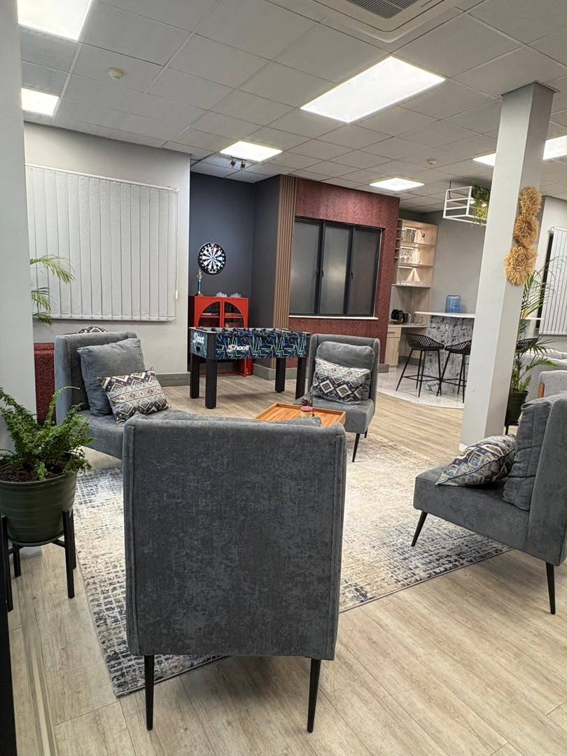Breakout lounge and games zone